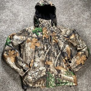MidwayUSA Realtree Hunters Creek Kids Camo Insulated Removable Hood Jacket sz M